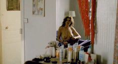 Голая Элис Тальони в фильме «Высшая школа» фото #8