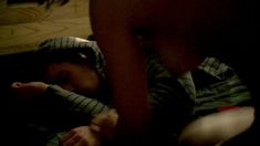 Голая Элиса Эллепач в сериале «Королевство» фото #5