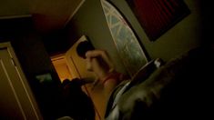 Голая Элиса Эллепач в сериале «Королевство» фото #8