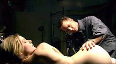 Голая Элли Смит в фильме «Чаша моей крови» фото #1