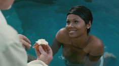 Голая Эмаяци Коринеальди в сериале «Десница Божья» фото #7