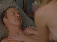 Голая Эмбер Валлетта в фильме «В последний раз» фото #11