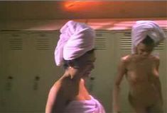 Голая Эмбер Ньюман в сериале «Эротические признания» фото #1