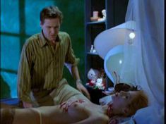 Голая Эмбер Смит в фильме «Звездная болезнь» фото #12