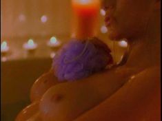 Голая Эмбер Смит в фильме «Звездная болезнь» фото #18