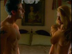 Голая Эмбер Смит в фильме «Звездная болезнь» фото #27