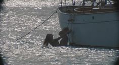 Голая Эмбер Хёрд в фильме «Ромовый дневник»