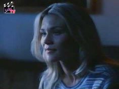 Голая Эми Локейн в фильме «Бандитские души» фото #4