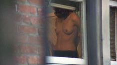 Голая Эми Робинсон в фильме «Злые улицы» фото #4