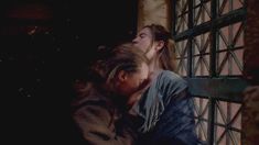 Голая Эмили Кокс в сериале «Последнее королевство» фото #8