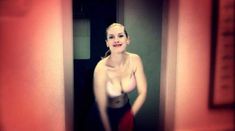 Голая Эмили Паркер в фильме «Оральная фиксация» фото #6