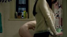 Голая Эмили Тайра в сериале «Плоть и кости» фото #3