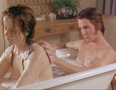 Голая Эмили Уотсон в фильме «Метролэнд» фото #1