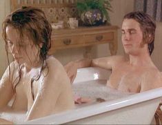 Голая Эмили Уотсон в фильме «Метролэнд» фото #2