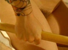 Голая Эмили Хаак в фильме «Я плюю на твой труп, я мочусь на твою могилу» фото #35