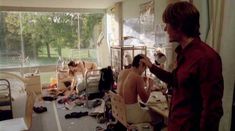 Голая Эмили Хэмилтон в фильме «Идеальные жертвы» фото #7