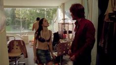 Голая Эмили Хэмилтон в фильме «Идеальные жертвы» фото #8