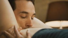 Голая Эмили Хэмпшир в фильме «Секс и ничего лишнего» фото #4