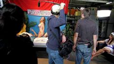 Голая Эмили Эддисон в фильме «Секс-пленка со знаменитостями» фото #20