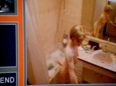 Голая Эмилия Фокс в фильме «Три слепые мыши» фото #2