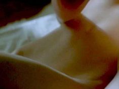 Голая Эмилия Фокс в фильме «Три слепые мыши» фото #19