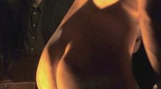 Голая Эмма Райан в фильме «Сыграно» фото #4