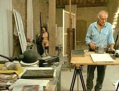 Голая Эммануэль Беар в фильме «Очаровательная проказница» фото #20