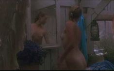 Голая Эммануэль Беар в фильме «Первые желания» фото #6