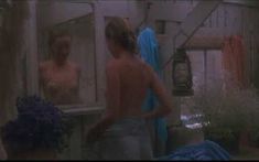 Голая Эммануэль Беар в фильме «Первые желания» фото #8