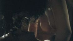 Голая Эммануэль Вожье в фильме «Истерия» фото #9