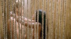 Голая Эмманюэль Арсан в фильме «Лаура» фото #20