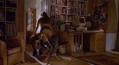 Голая Эмманюэль Сенье в фильме «Горькая луна» фото #24