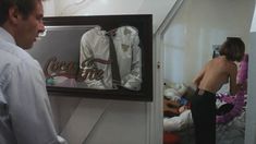 Голая Эмманюэль Сенье в фильме «Неукротимый» фото #4