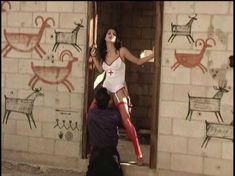 Голая Эндер Пейдж в фильме «Клуб первых жен» фото #9