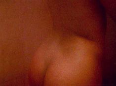 Голая Энджел Борис в фильме «Самоубийственная блондинка» фото #5