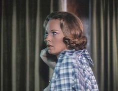 Голая Энджел Томпкинс в фильме «Широко шагая 2» фото #4