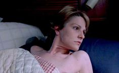 Голая Энджи Редман в фильме «Шаги по воде» фото #2