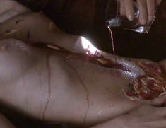 Голая Энджи Эверхарт в фильме «9 1.2 недель» фото #13