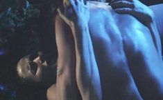 Голая Энди МакДауэлл в фильме «Рубин Каира» фото #6