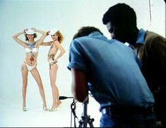 Голая Энн Андерсен в фильме «Тату» фото #10