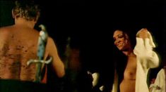 Голая Энн Мишель в фильме «Ведьма-девственница» фото #35