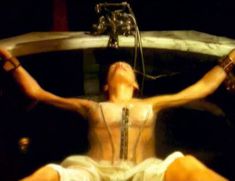 Голая Энн Тёркел в фильме «Голод» фото #2