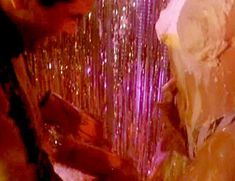 Голая Энни МакОли в фильме «Сумасброды 2. Не в своем уме» фото #7