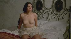 Голая грудь Энрики Марии Модуньо в фильме «Хаос» фото #1