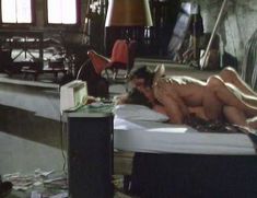 Голая Эрика Андерсон в фильме «Зандали» фото #13