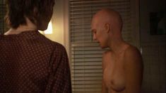 Голая Эрин Дэниелс в сериале «Секс в другом городе» фото #19