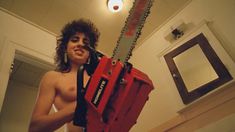 Голая Эстер Элиз в фильме «Голливудские шлюхи с бензопилами» фото #4