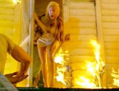 Голая Эшли Джадд в фильме «Темный полдень» фото #29