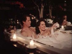 Голая Эшли Лоуренс в фильме «Тройная подстава» фото #11