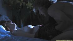 Голая Эшли Рен Коллинз в фильме «Тайны профессора Мелвилла» фото #5